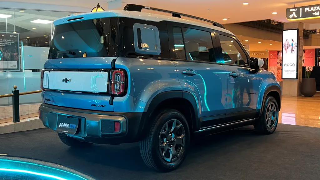 El Chevrolet Spark EUV llegó a Colombia: esto es lo que debes saber del nuevo mini SUV eléctrico 2 Chevrolet Spark EUV 2026 en Colombia