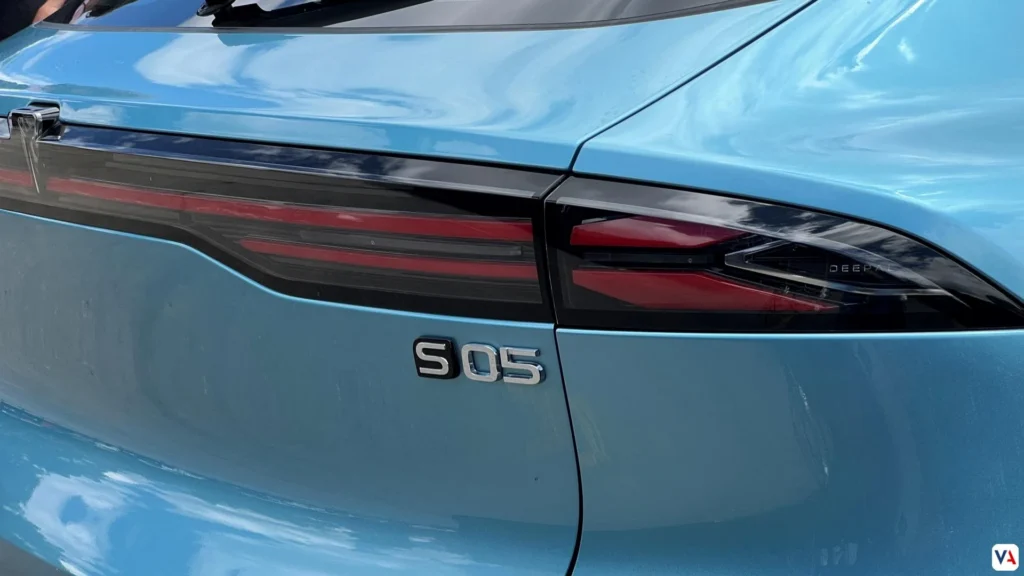 El Deepal S05 hace su debut oficial en Colombia: todo lo que debes saber de este SUV 9 El Deepal S05 hace su debut oficial en Colombia: todo lo que debes saber de este SUV -