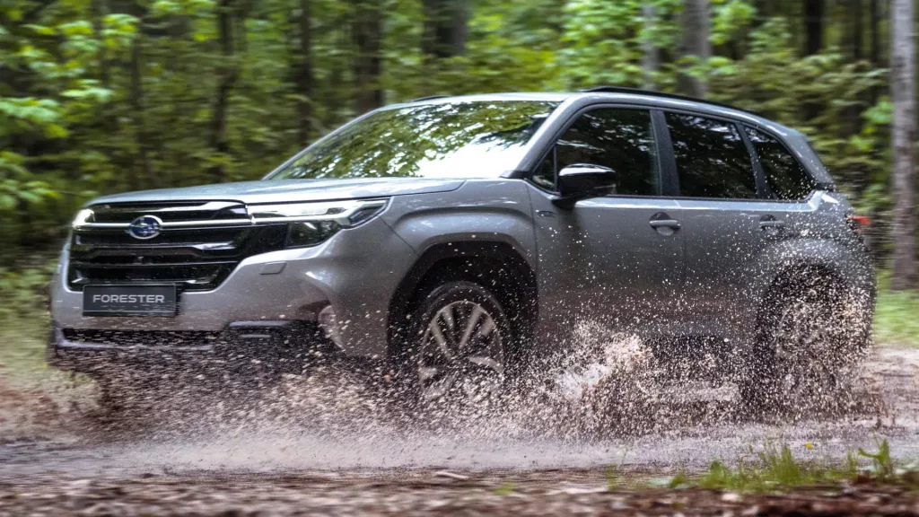 Subaru Forester Strong Hybrid S-HEV Colombia 2026