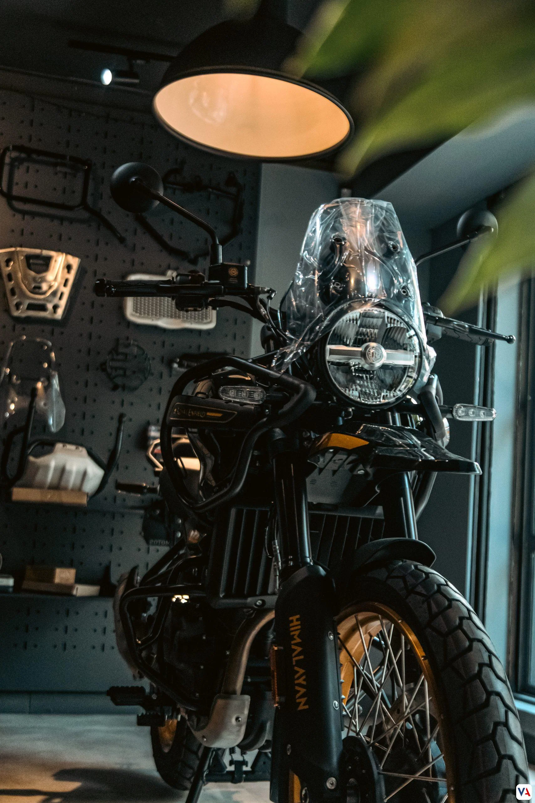 Descubre el nuevo epicentro motero: Royal Enfield Manizales abre sus puertas 6 Royal Enfield Manizales