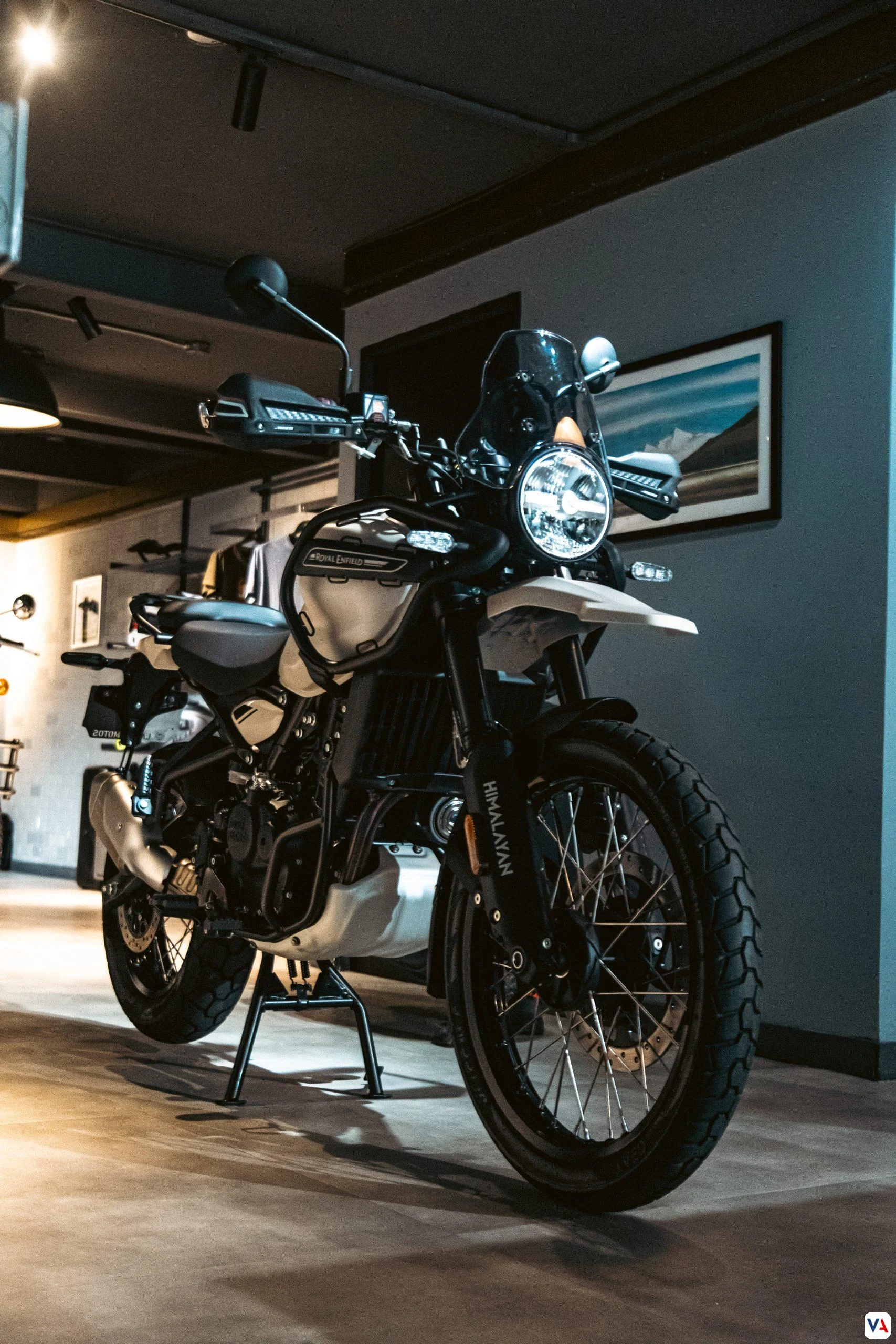 Descubre el nuevo epicentro motero: Royal Enfield Manizales abre sus puertas 3 Royal Enfield Manizales