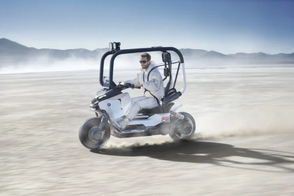 BMW Motorrad Vision CE