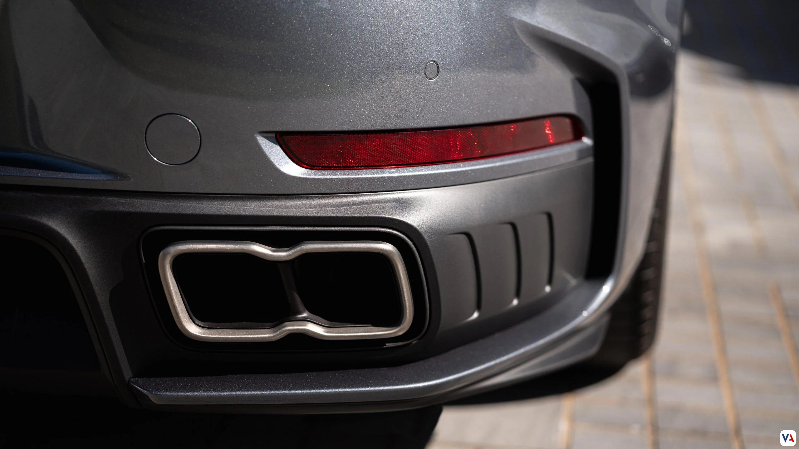 Innovador Porsche 911 Turbo S: 701 hp de potencia híbrida -