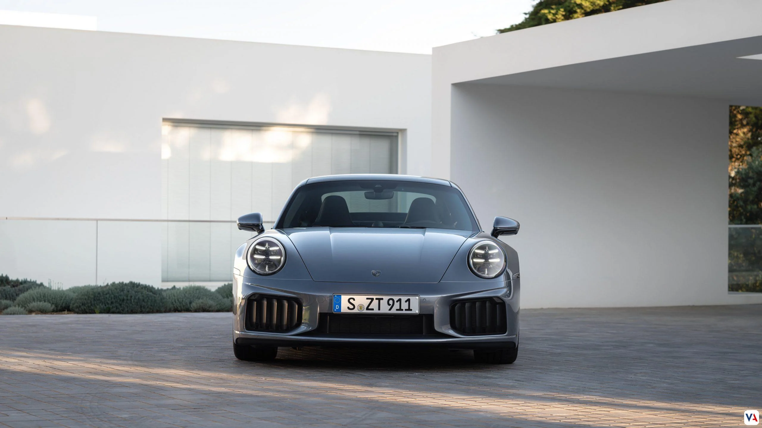 Innovador Porsche 911 Turbo S: 701 hp de potencia híbrida -