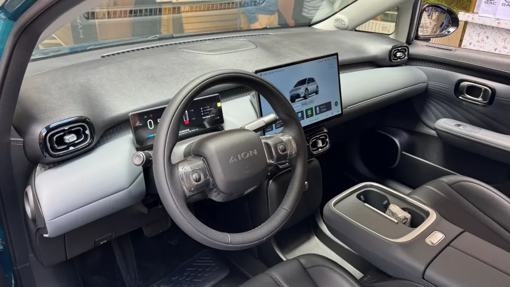 GAC Aion UT en Colombia