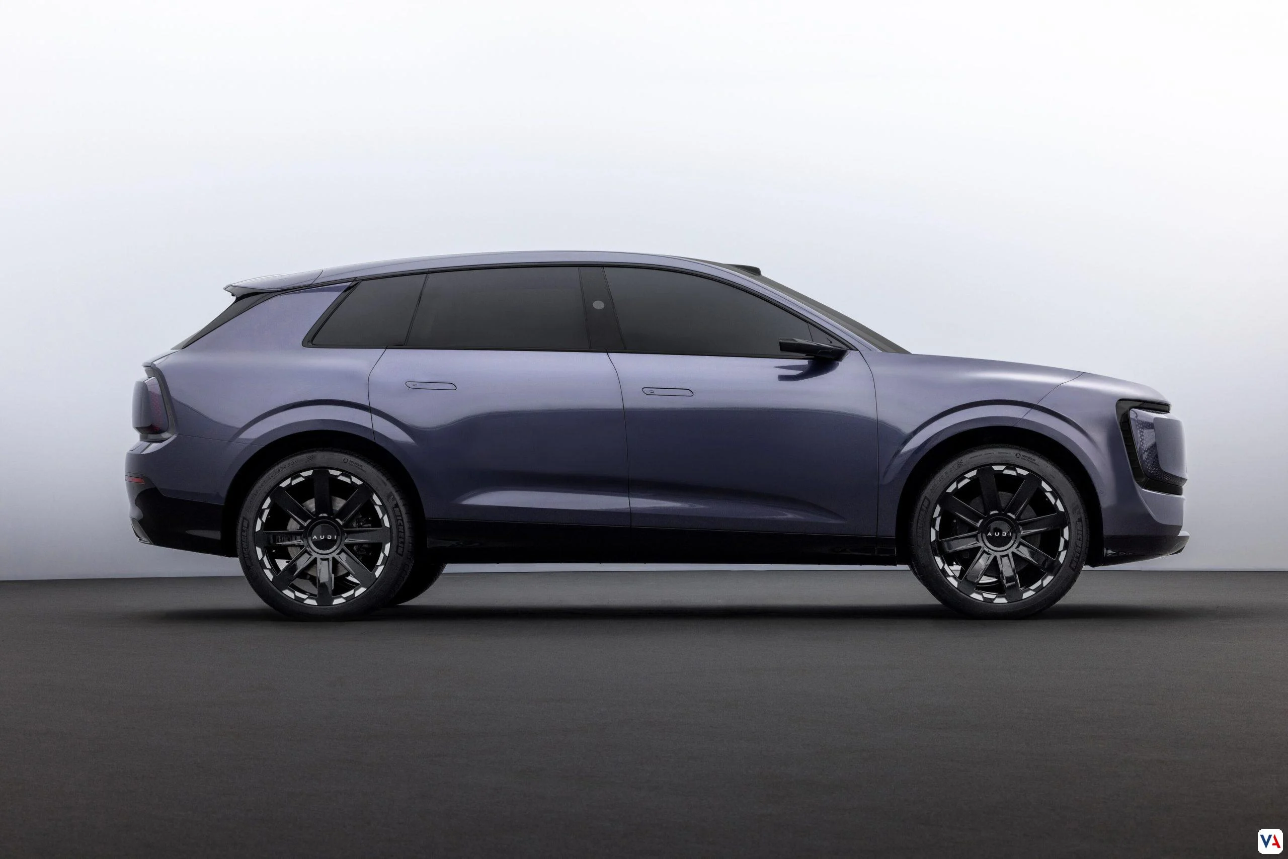 AUDI E SUV concept