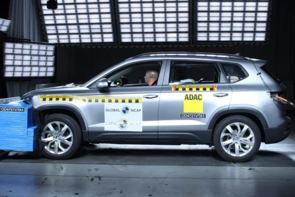 Volkswagen Taos 2025