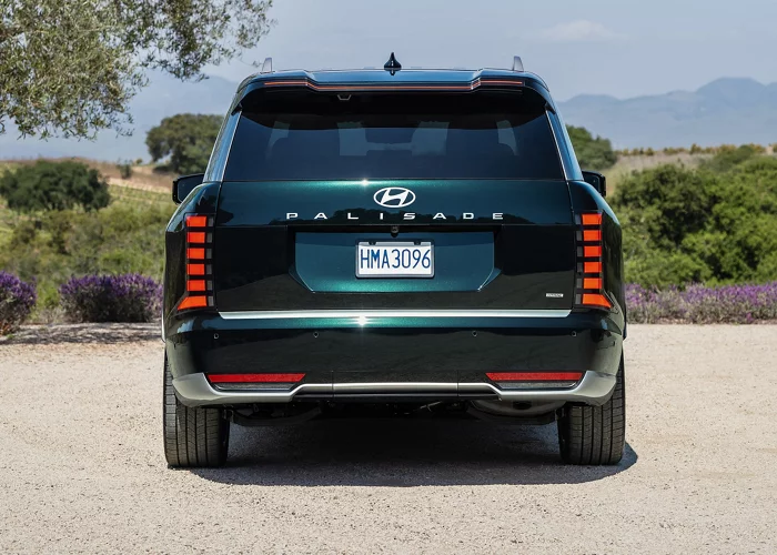 Hyundai PALISADE 2026: Vehículo Utilitario del Año 2026 en Norteamérica. 4 Descubre por qué la Hyundai PALISADE 2026 ha sido elegida como el Vehículo Utilitario del Año. Analizamos su motor híbrido, lujo interior y seguridad avanzada.