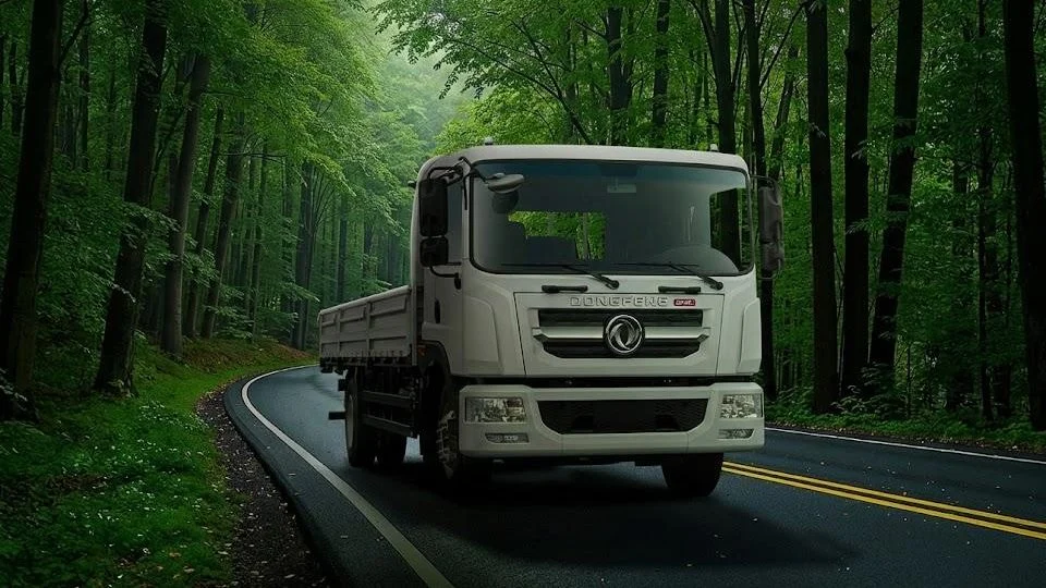 Descubre cómo DFAC Dongfeng en Colombia logró un crecimiento récord del 121% en 2025 y su estrategia para liderar el segmento de buses y GNV en 2026.
