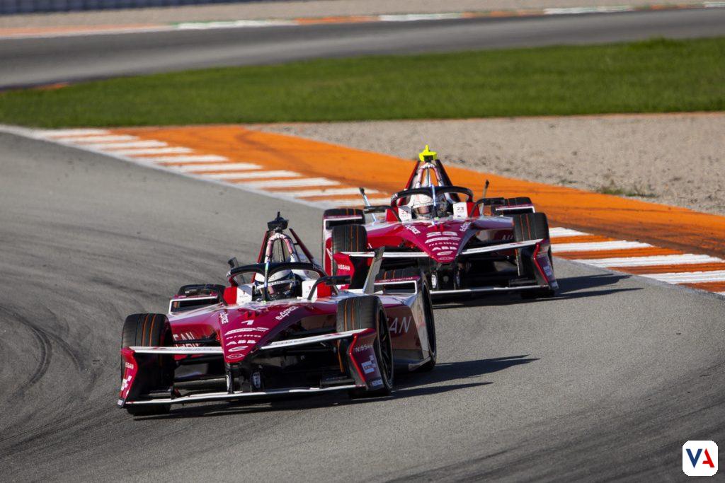 Nissan Fórmula E: Innovación GEN3 Evo y calendario global 2 Nissan Fórmula E regresa con el GEN3 Evo y una visión sostenible. Sigue a Oliver Rowland y Norman Nato en el campeonato mundial eléctrico más emocionante.