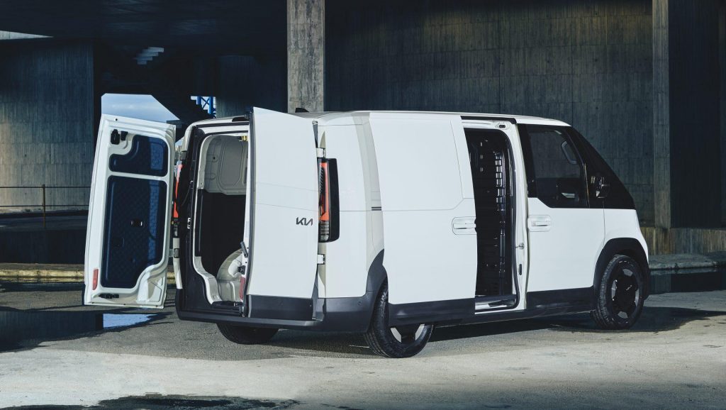 La Kia PV5 Cargo obtiene la máxima calificación Euro NCAP. Conoce su tecnología ADAS, monitoreo de conductor y por qué es la Furgoneta Internacional del Año 2026.
