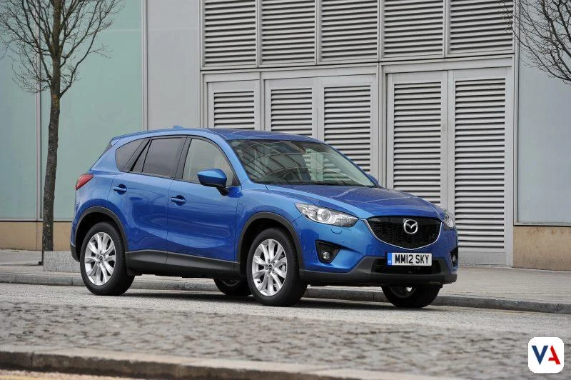El Mazda CX-5 alcanza un hito histórico superando los 5 millones de unidades. Descubre cómo su tecnología Skyactiv y diseño Kodo lo convirtieron en un líder global.