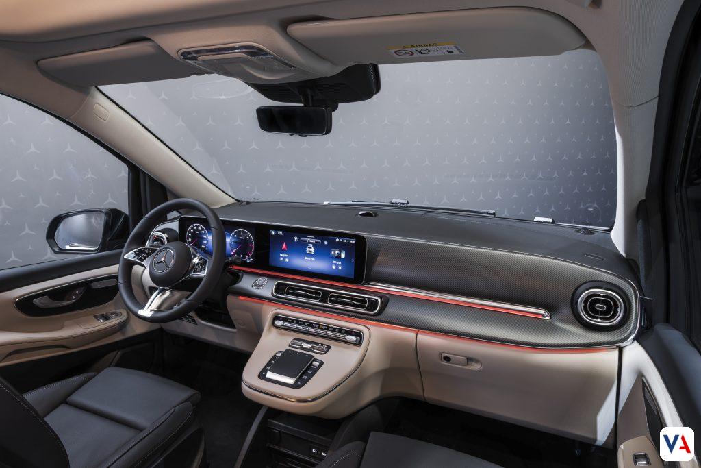 Mercedes-Benz Marco Polo 2026: El Glamping Redefinido 4 Descubre el nuevo Mercedes-Benz Marco Polo 2026. Un camper de lujo con techo elevable optimizado y sonido avanzado que transforma tus viajes y tu vida diaria.