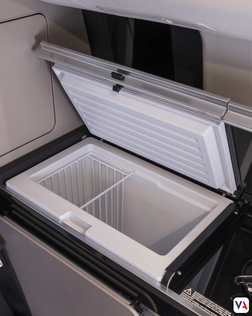 Mercedes-Benz Marco Polo 2026: El Glamping Redefinido 6 Descubre el nuevo Mercedes-Benz Marco Polo 2026. Un camper de lujo con techo elevable optimizado y sonido avanzado que transforma tus viajes y tu vida diaria.