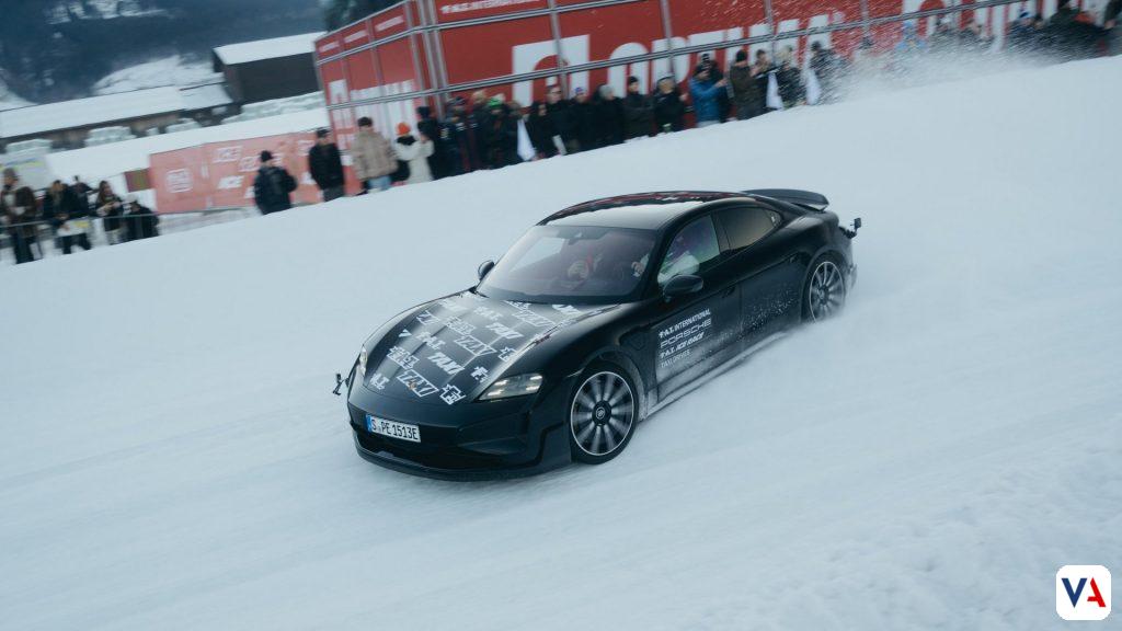 F.A.T. Ice Race 2026: Adrenalina y futuro sobre hielo 4 La F.A.T. Ice Race 2026 une clásicos y futuros en Austria. Conoce el nuevo Cayenne Electric de 1.156 CV y la cultura joven de Porsche Youngsters.
