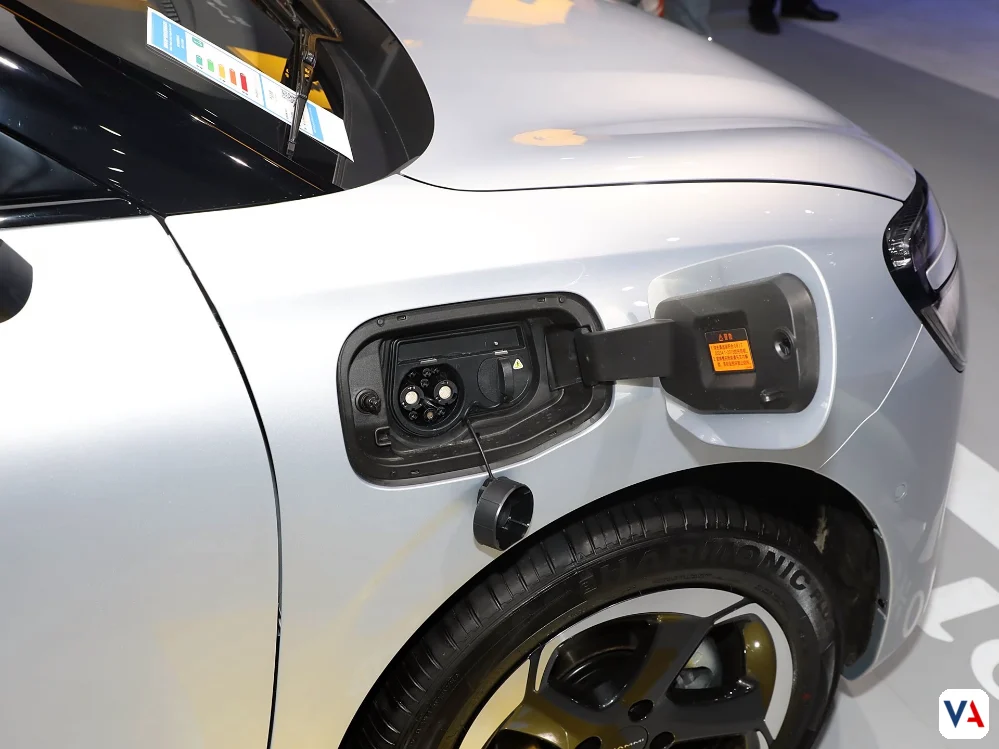 Día sin carro: auge de la movilidad sostenible en Bogotá 6 La movilidad sostenible define el futuro de Bogotá. Conoce los vehículos eléctricos y avances corporativos que protagonizan el Día sin carro el 5 de febrero.