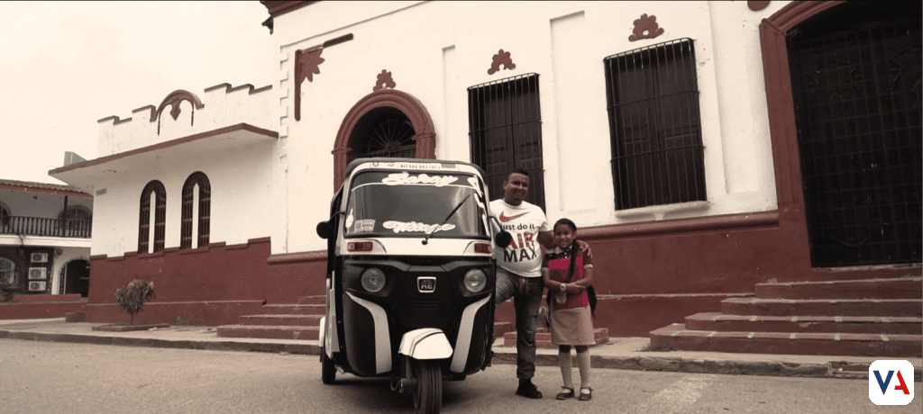 Motocarros: Un progreso asombroso del 51% que transforma a Colombia 2 Descubre cómo el mercado de motocarros en Colombia creció un 51% en 2025. Conoce a los líderes del sector como Ceronte y el impacto en la economía rural.