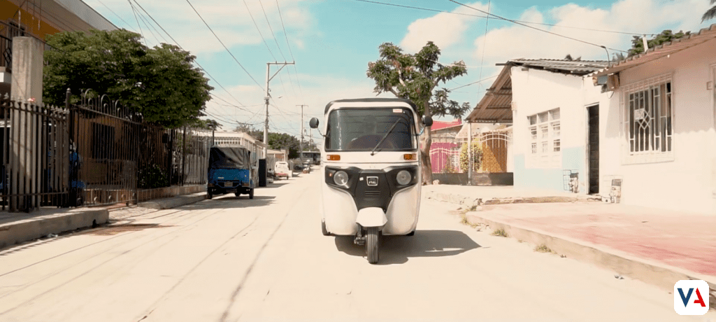 Motocarros: Un progreso asombroso del 51% que transforma a Colombia 4 Descubre cómo el mercado de motocarros en Colombia creció un 51% en 2025. Conoce a los líderes del sector como Ceronte y el impacto en la economía rural.