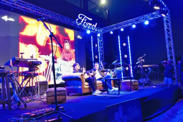 Ford impulsa la histórica gira Soda Stereo Ecos 2026. Descubre cómo la tecnología y el rock se unen en Bogotá para crear una experiencia inolvidable.