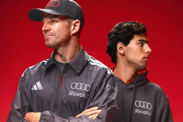 Lanzamiento oficial: Colección Audi Revolut F1 Team x adidas. Más de 160 artículos de moda motor disponibles en el nuevo portal del equipo y adidas.