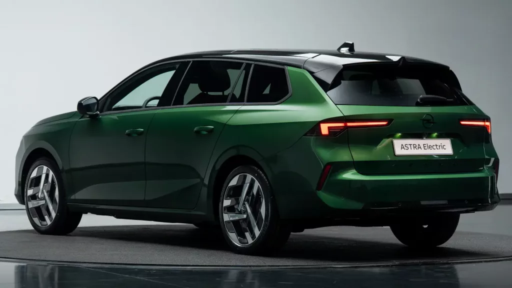 Opel Astra Sports Tourer 2026, una station wagon con un diseño renovado y tecnología de vanguardia 2 Opel Astra Sports Tourer 2026