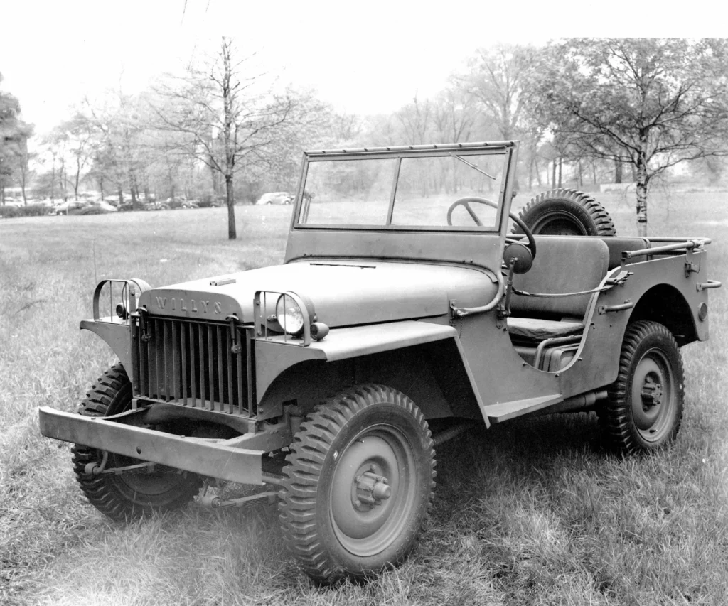 Descubre el legado de Jeep 85 años de aventura, desde el icónico Willys MA de 1941 hasta la consolidación de un estilo de vida todoterreno.