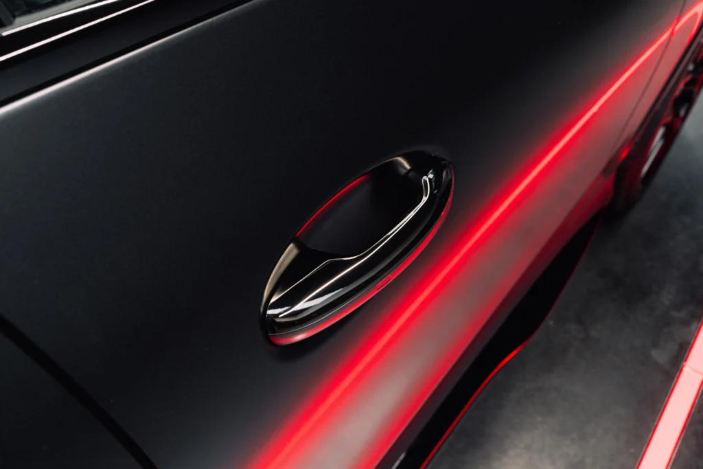 Descubre el nuevo Mercedes-AMG GLC 53 4MATIC+: aceleración de 0 a 100 km/h en 4.2s y motor de seis cilindros. El SUV que redefine el lujo de Affalterbach.