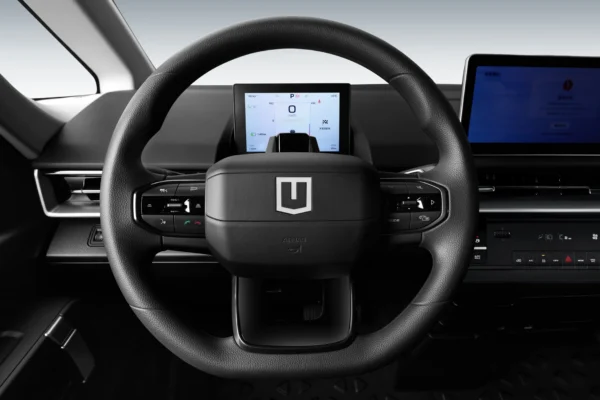 La Tecnología en vehículos de carga revoluciona la seguridad vial con sistemas ADAS y monitoreo de fatiga para optimizar la logística moderna.