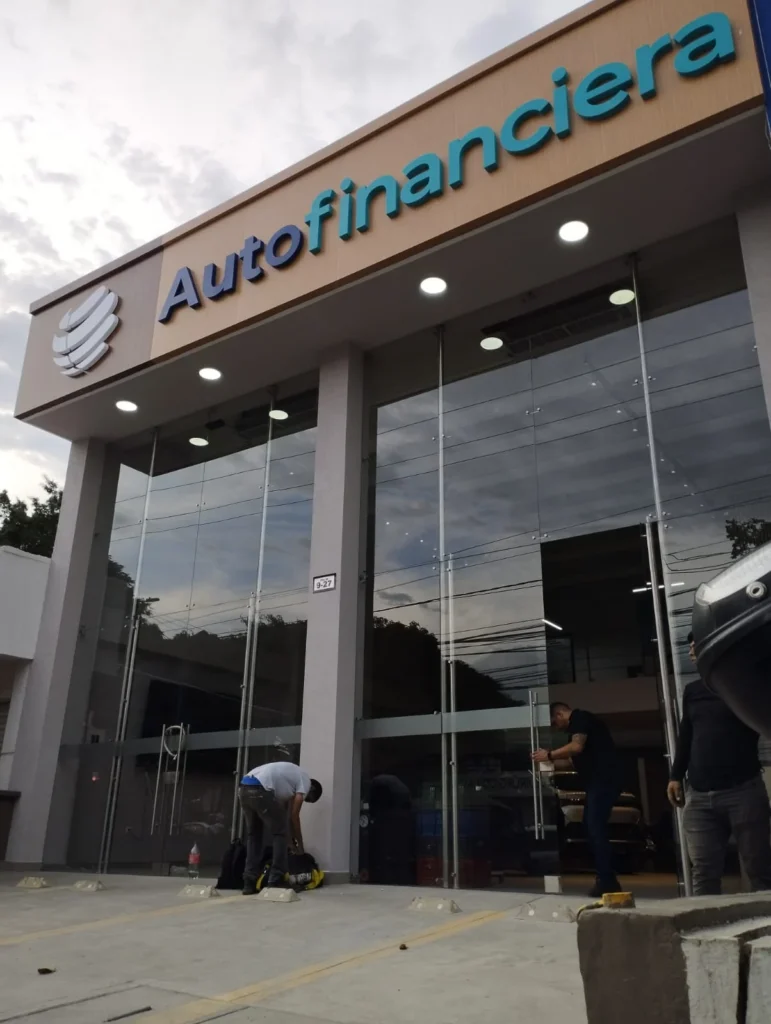 Modelo de ahorro programado: la estrategia financiera que transforma el consumo en patrimonio sólido 5 Optimiza tu futuro con el modelo de ahorro programado, la estrategia financiera para construir un patrimonio sólido en Colombia.