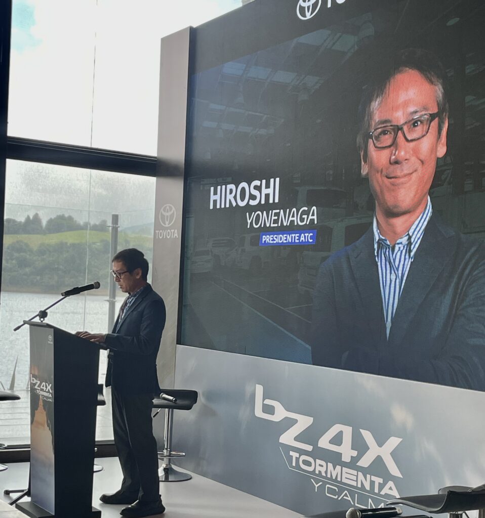 Descubre la nueva Toyota bZ4X en Colombia, un SUV 100% eléctrico con 338 hp, tracción AWD y tecnología Beyond Zero para una movilidad sostenible y potente