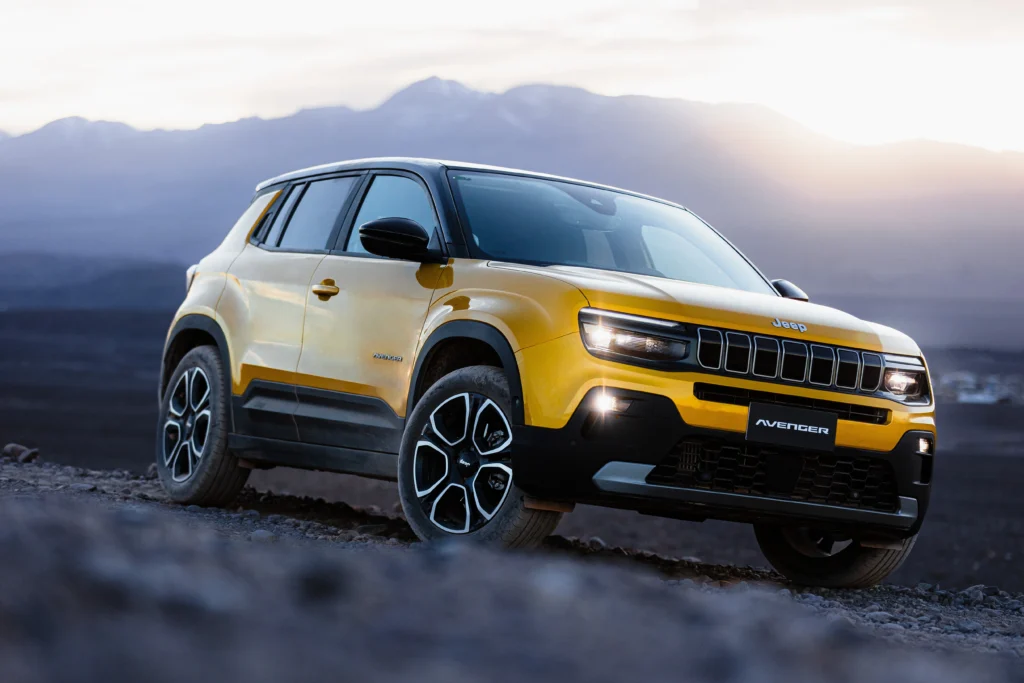 Descubre el legado de Jeep 85 años de aventura, desde el icónico Willys MA de 1941 hasta la consolidación de un estilo de vida todoterreno.