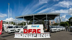 Optimiza tu flota con los Vehículos comerciales DFAC Dongfeng a gas natural, la solución de Pasarex para una logística sostenible en Colombia.
