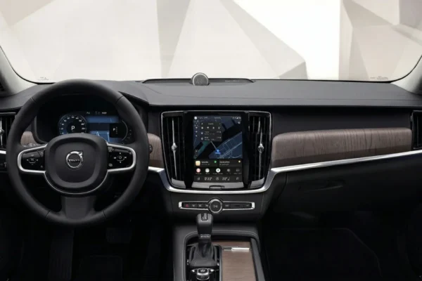 La Actualización Volvo OTA redefine la experiencia premium en Colombia con mejoras en seguridad, interfaz intuitiva y Google Gemini.