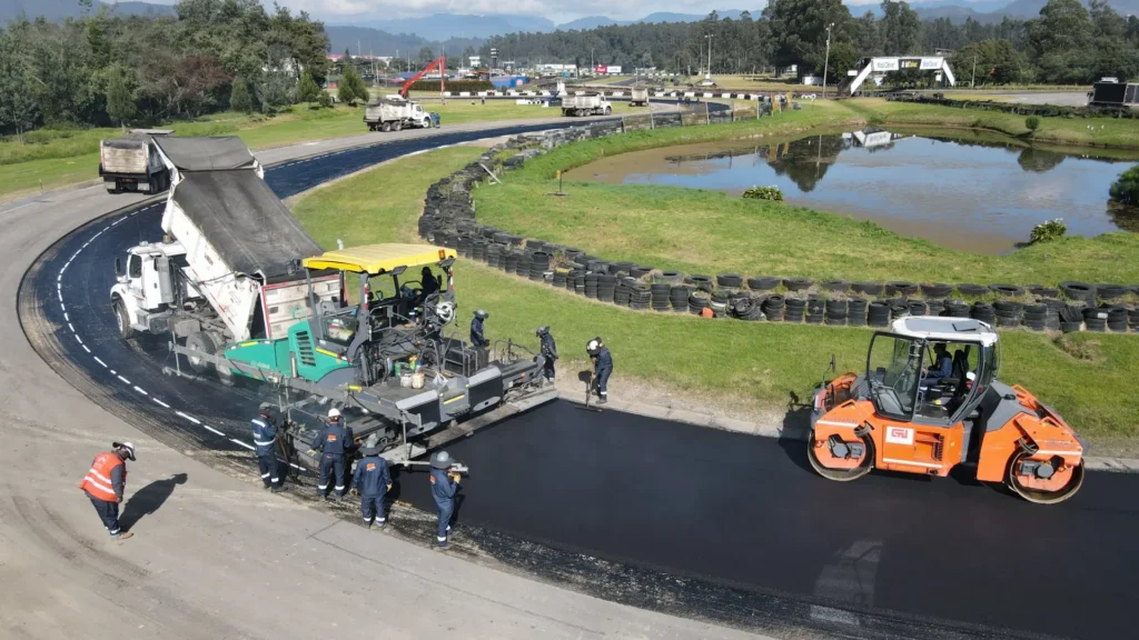 El Autódromo de Tocancipá estrena asfalto: más de 6.000 millones de pesos invertidos en la obra 2 Autódromo de Tocancipá renovación 2026