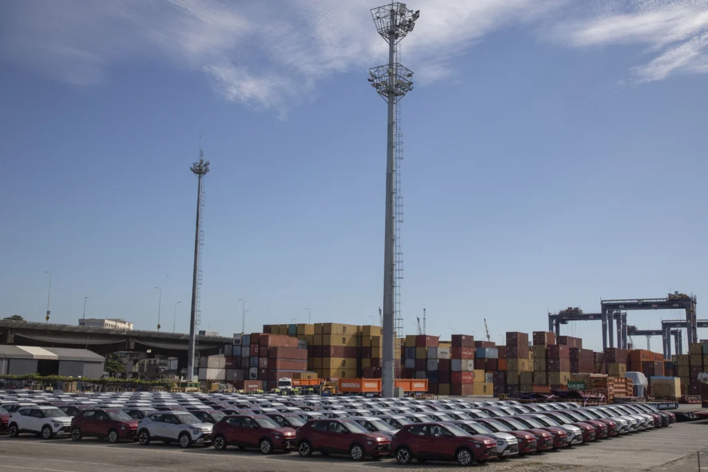 El nuevo Nissan Kait llega a Colombia con diseño versátil y tecnología de punta. Conoce todos los detalles de este innovador SUV brasileño aquí.