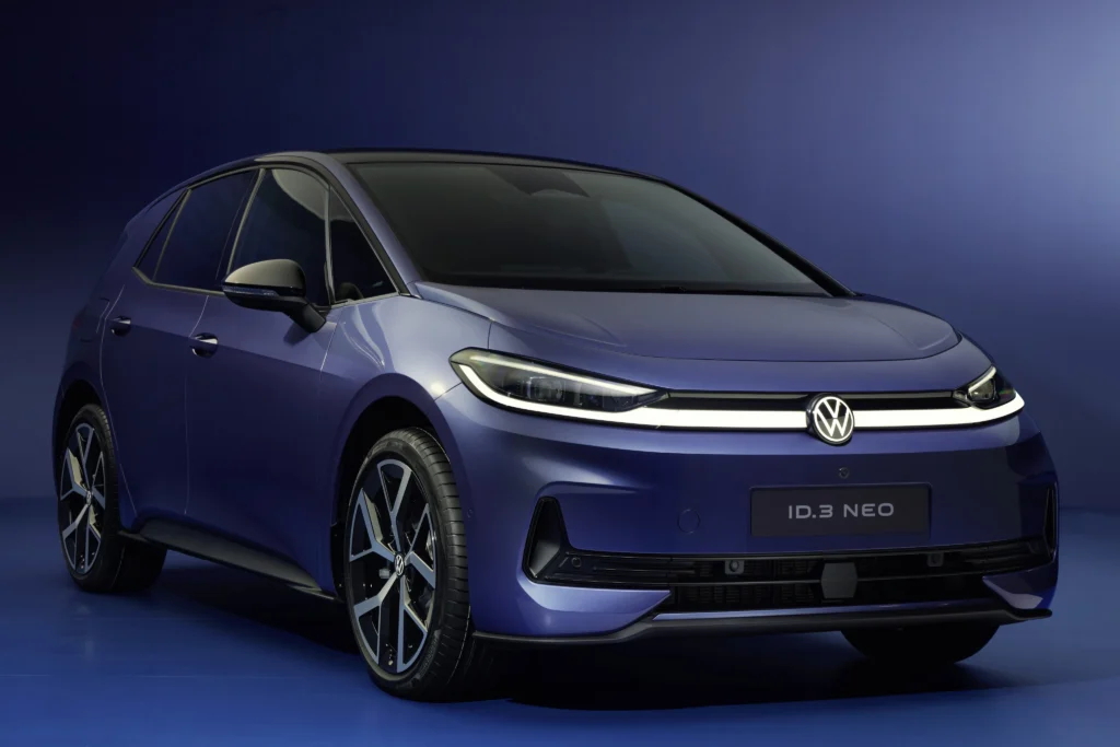 Descubre el Nuevo Volkswagen ID.3 Neo: la audaz evolución eléctrica que redefine la experiencia con diseño vanguardista y tecnología avanzada.