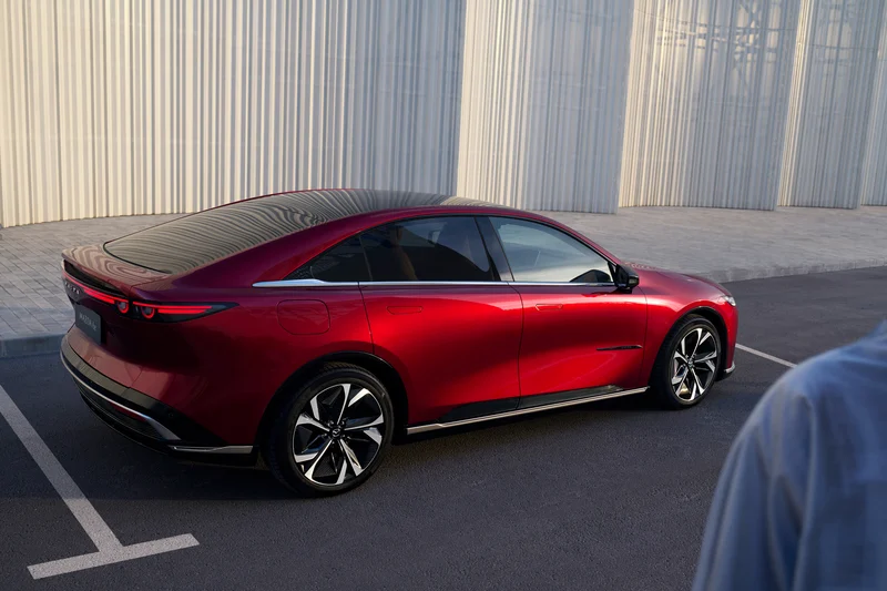 El Mazda 6e premio Mejor Diseño de Automóvil 2026 consagra a Mazda con su tercera victoria histórica en los World Car Awards gracias a su filosofía KODO y su innovador diseño eléctrico.