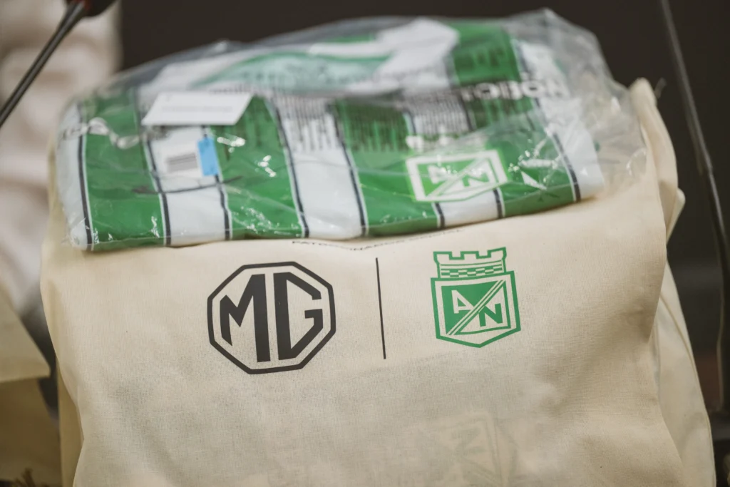 MG Motor Colombia Atlético Nacional sella el fichaje del año uniendo innovación automotriz, pasión verdolaga y experiencias de marca en un acuerdo estratégico de largo plazo.