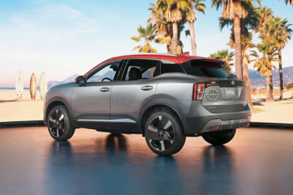 Descubre por qué el Nissan Kicks Colombia fue elegido SUV del Año 2026 por la FIPA, sus ventas récord y todo sobre este SUV compacto que domina el mercado.