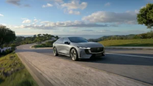 El Mazda 6e premio Mejor Diseño de Automóvil 2026 consagra a Mazda con su tercera victoria histórica en los World Car Awards gracias a su filosofía KODO y su innovador diseño eléctrico.