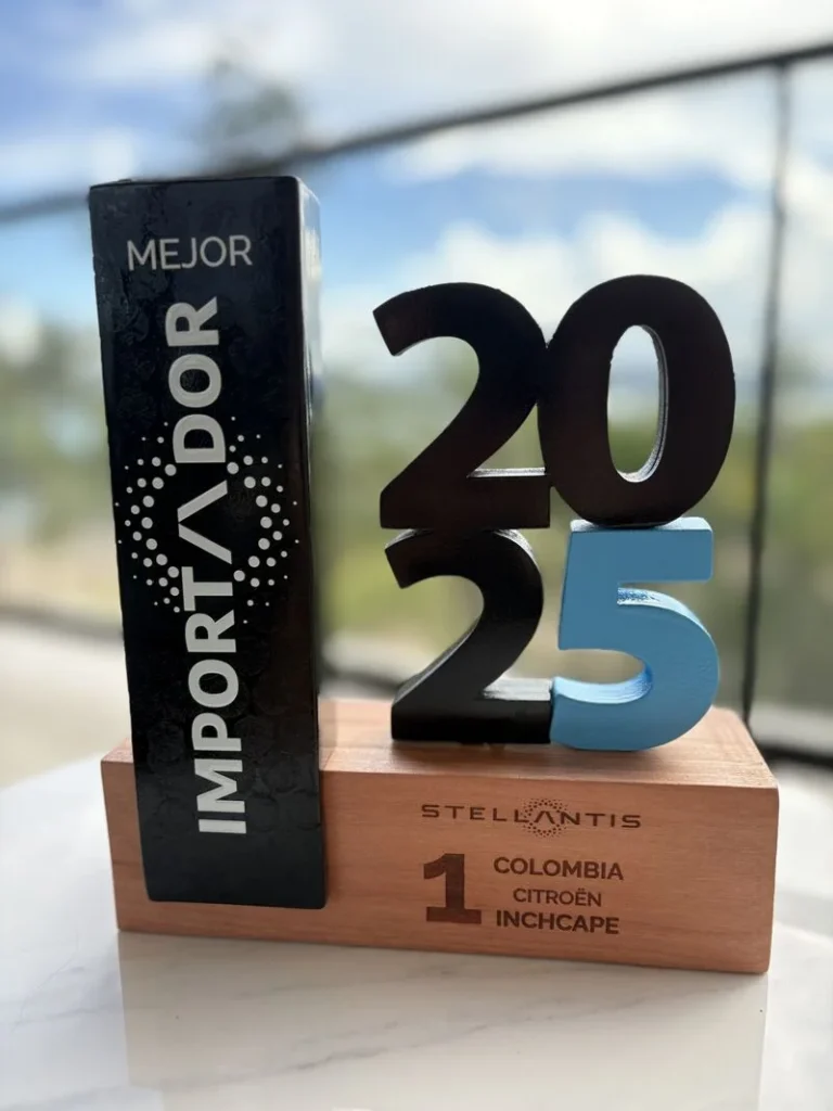 Stellantis otorga el reconocimiento a Citroën como mejor importador regional por su éxito comercial y servicio en Colombia. Descubre más detalles aquí.