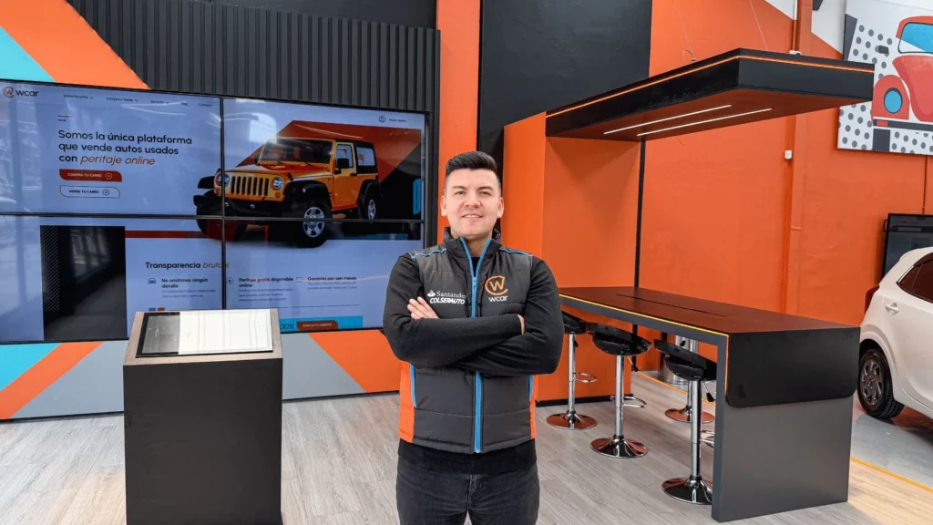 Descubre cómo la evolución tecnológica, la ética y las garantías extendidas están transformando y batiendo récords en el mercado de vehículos usados en Colombia.