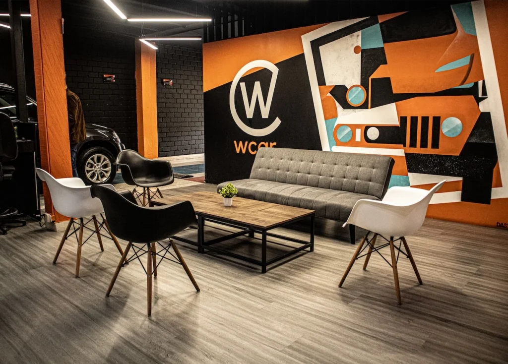 Descubre cómo la evolución tecnológica, la ética y las garantías extendidas están transformando y batiendo récords en el mercado de vehículos usados en Colombia.