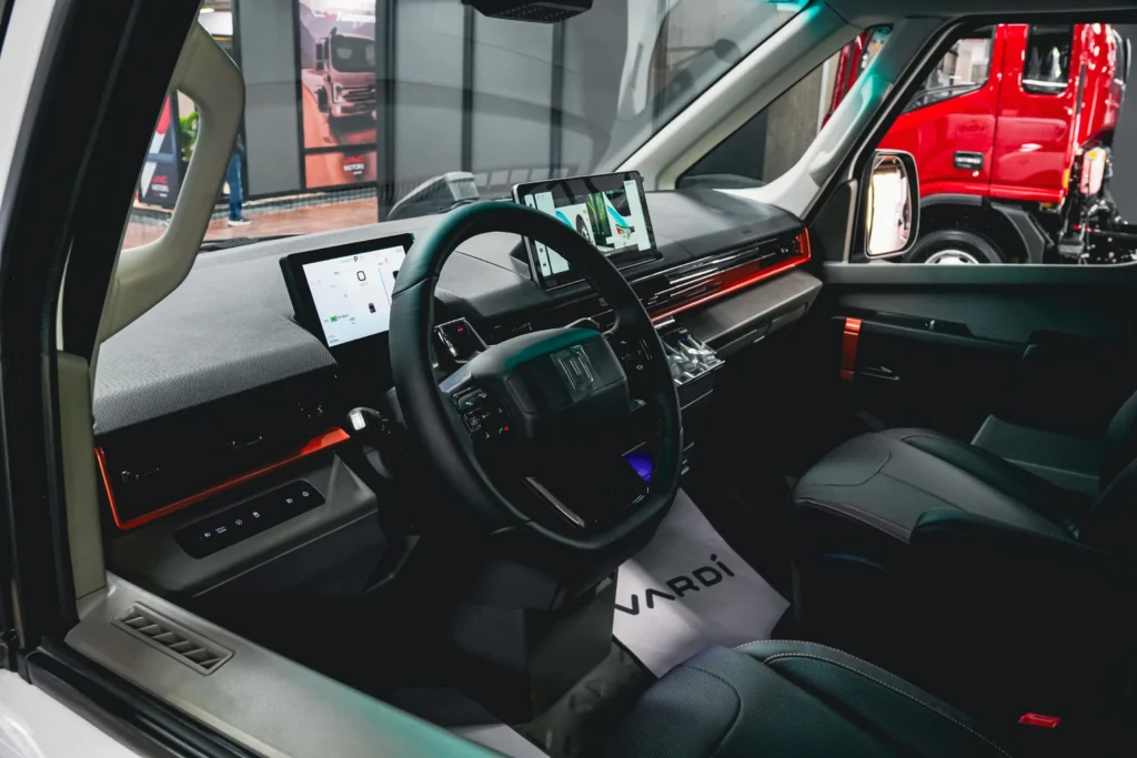 Farizon Optimiza la autonomía de tu vehículo eléctrico de trabajo -