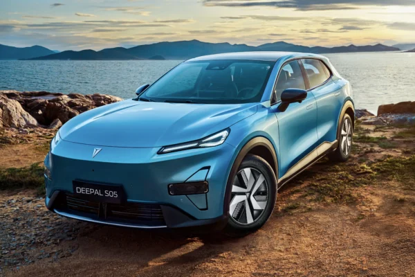 La movilidad eléctrica de Deepal reduce costos operativos hasta un 60% en Colombia. Mejora tu rentabilidad con tecnología sostenible. Conoce más aquí.