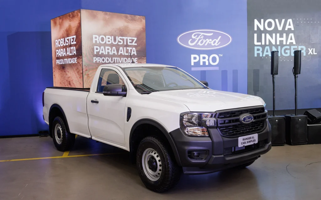 Ford Vehículos Comerciales: Nueva Era de esta linea para trabajo en Latinoamérica 2 Descubre cómo Ford Vehículos Comerciales revoluciona el mercado latinoamericano unificando operaciones, potenciando la innovación y ofreciendo soluciones integrales para clientes profesionales.