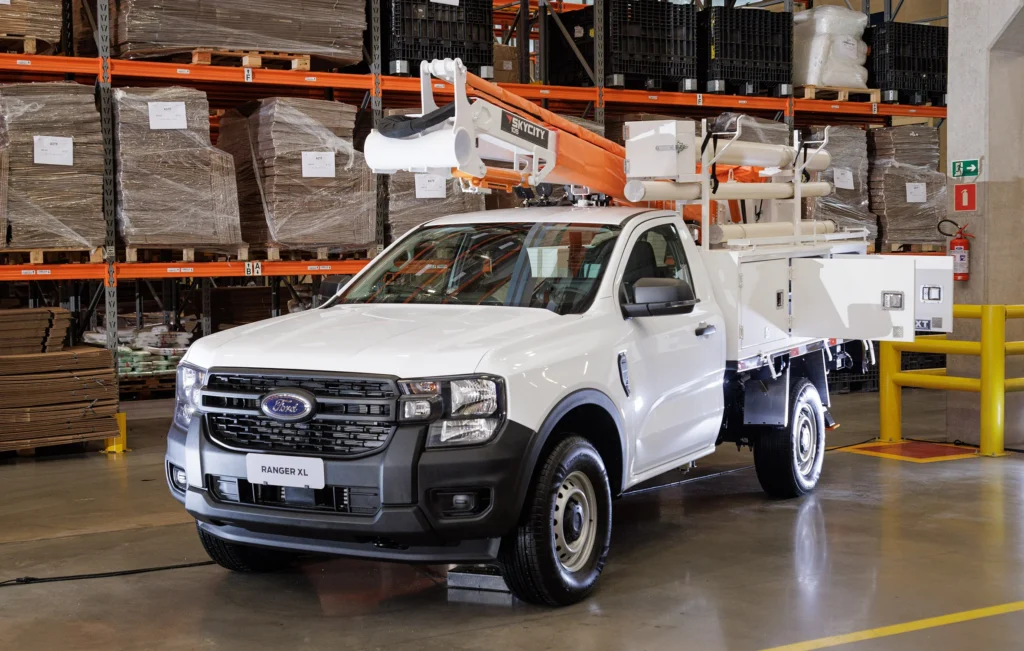 Ford Vehículos Comerciales: Nueva Era de esta linea para trabajo en Latinoamérica 4 Descubre cómo Ford Vehículos Comerciales revoluciona el mercado latinoamericano unificando operaciones, potenciando la innovación y ofreciendo soluciones integrales para clientes profesionales.