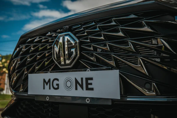 El crecimiento de MG 2026 en Colombia marca un hito histórico con un aumento del 102% en ventas. Conoce más sobre su liderazgo eléctrico aquí.