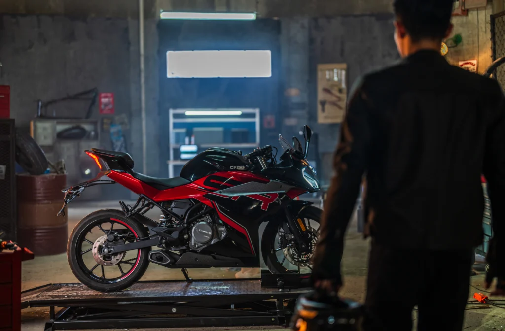 La llegada de CFLITE a Colombia marca un hito para los jóvenes urbanos con el respaldo y la ingeniería de CFMOTO. Descubre los nuevos modelos aquí.