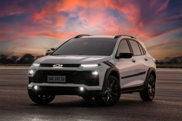 El Chevrolet Sonic 2026 llega a Colombia como un SUV compacto cargado de tecnología y personalización. ¡Descubre todos sus detalles y diseño aquí!